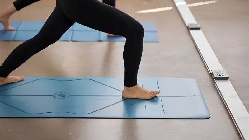 How to Choose the Best Grip Yoga Mat for Your Practice