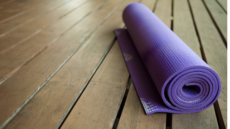 How to Choose the Right Yoga Mat Thickness
