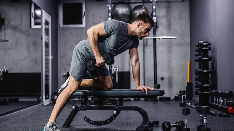 How to Equip the Best Arm Exercises With Dumbbells